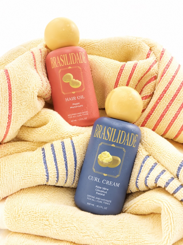 Brasilidade hair care brand mockup